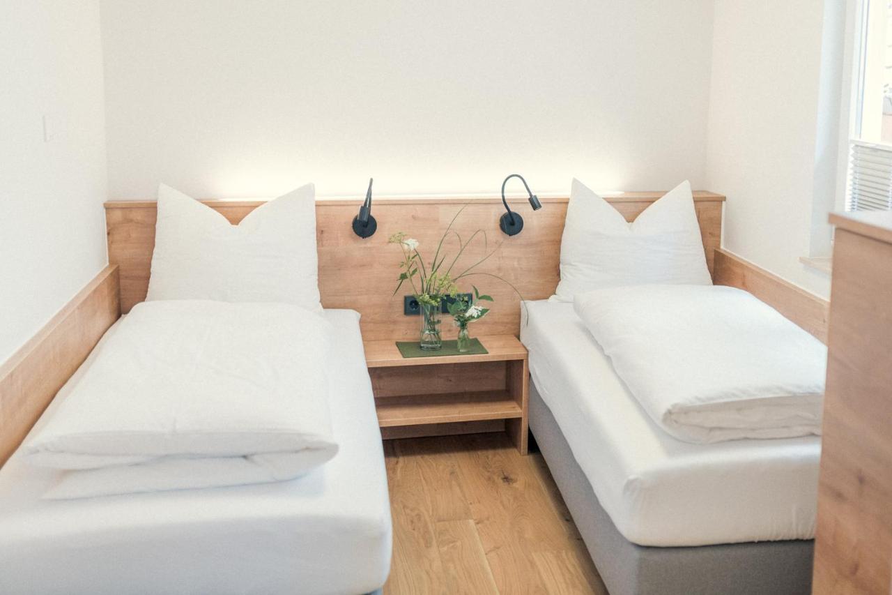 Das Hoelderlein - Altstadthotel Nuertingen Zewnętrze zdjęcie