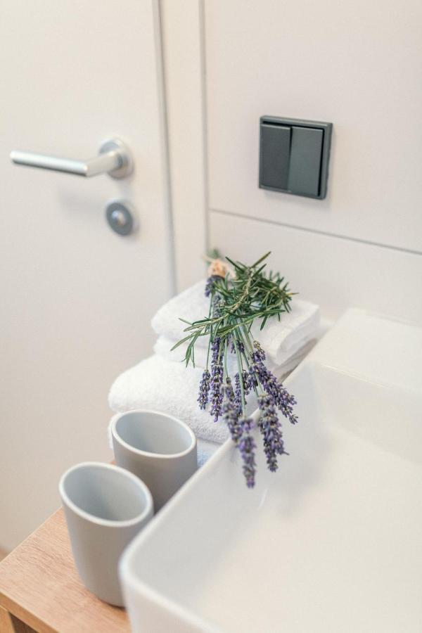 Das Hoelderlein - Altstadthotel Nuertingen Zewnętrze zdjęcie