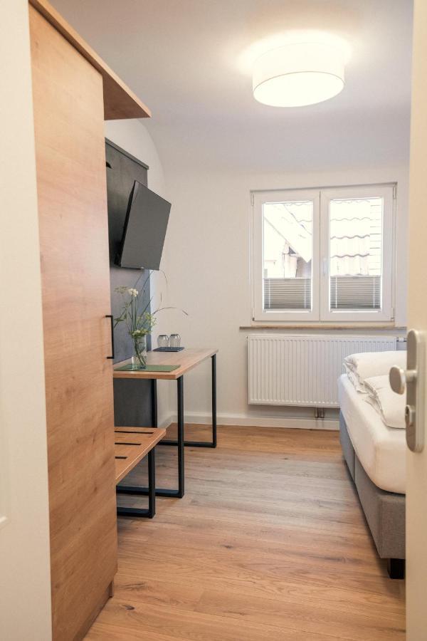 Das Hoelderlein - Altstadthotel Nuertingen Zewnętrze zdjęcie